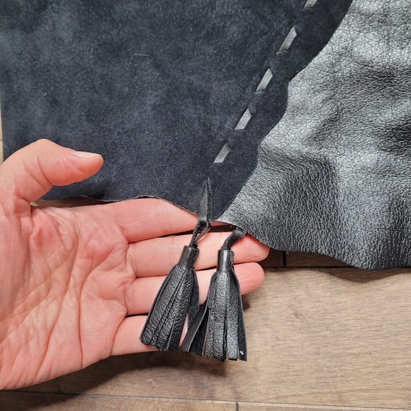 Vintage Y2K Danier black leather and suede asymmetrical midi skirt size 2 - Picture 11 of 15